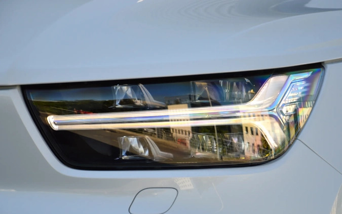 Volvo XC 40 cena 124900 przebieg: 87000, rok produkcji 2018 z Szadek małe 704